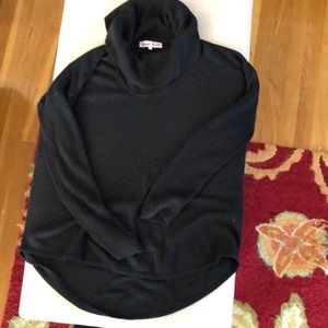 Cute versatile black sweater